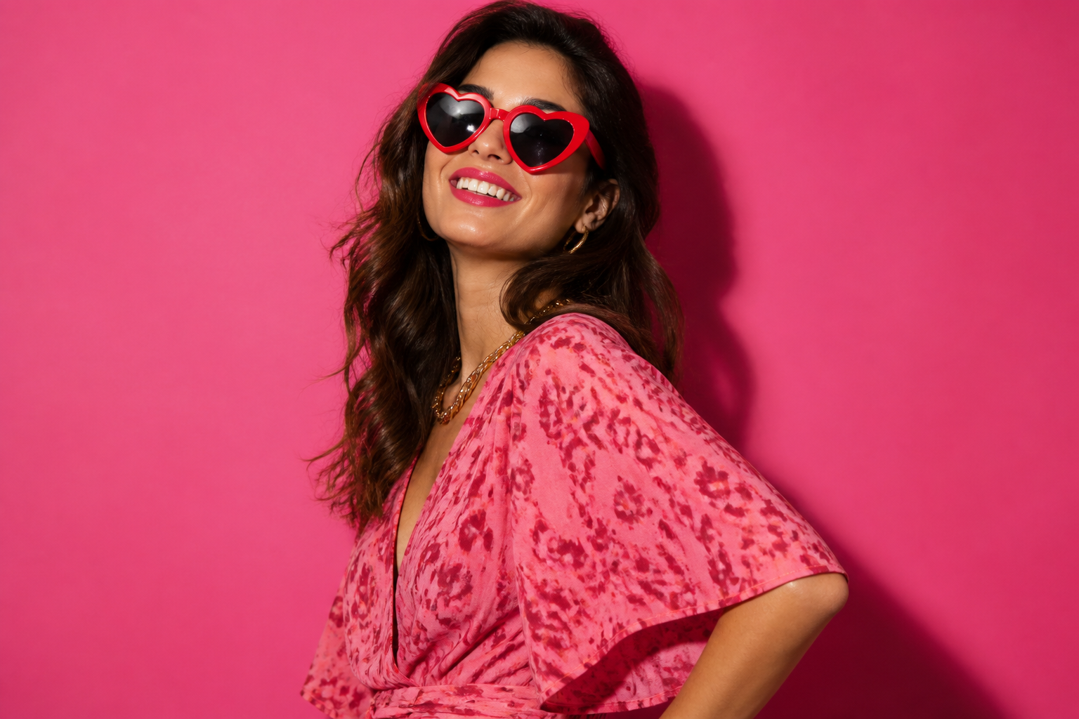 Heart-shaped red sunglasses look